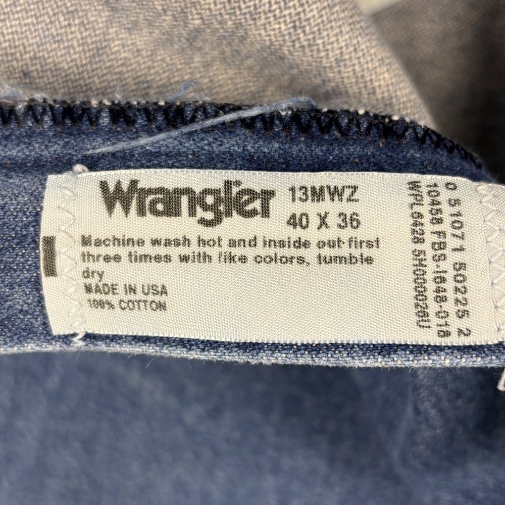 VTG Wrangler 13MWZ Cowboy Cut Jeans Made in USA 38x35 Blue Denim - Picture 6 of 10